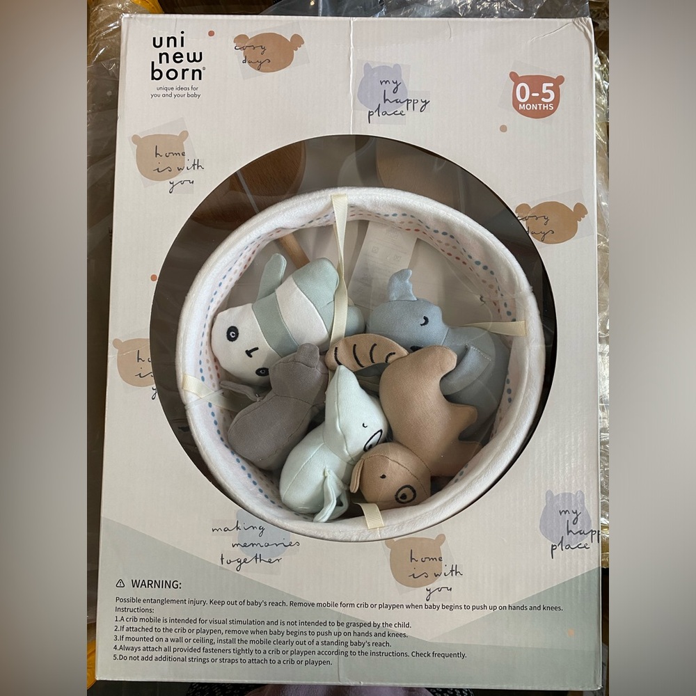 ! SOLD! New born crib music mobile